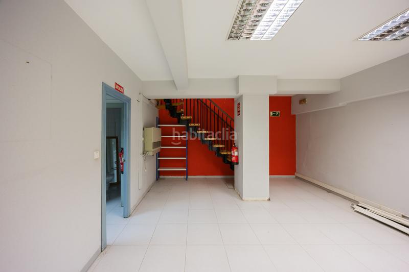 Foto f856dd89-8856-422c-9b6d-f20e41770d86. Rent business premise in diego lopez haroko kale nagusia 76 in Bilbao