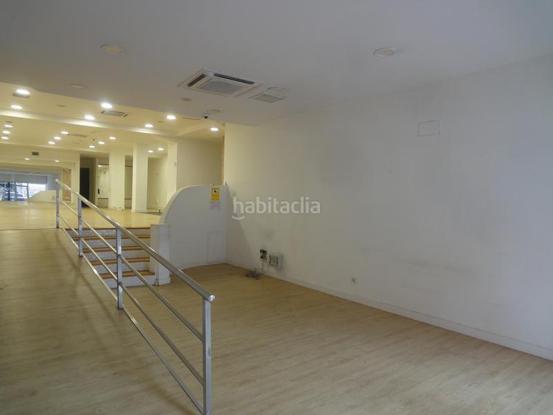 Foto 47003658-5a45-472b-9797-0e7de1dce2dd. Lloguer local comercial a urkixo zumarkalea 94 a Bilbao