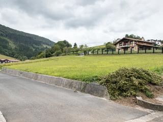 Terreno residencial  Barrio kanpantxu. Inmobiliaria campuzano vende parcela de terreno urbano en muruet