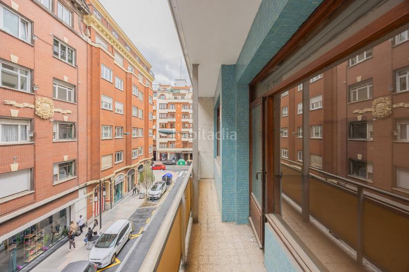 Foto 79351b71-db08-49a2-ab8d-1b8ffd49da2f. Appartement avec chauffage dans Alhóndiga Bilbao