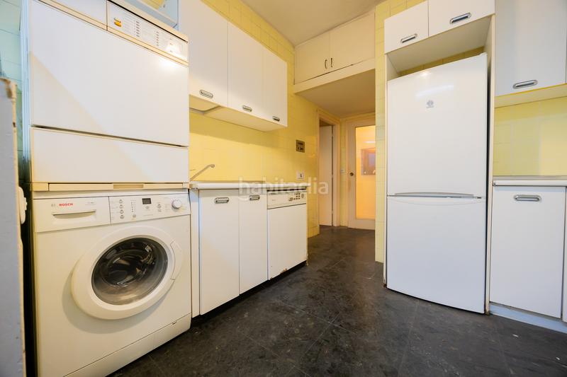 Foto b8ad7373-f999-4aeb-8547-3cf3fc9d1a43. Appartement avec chauffage dans Alhóndiga Bilbao