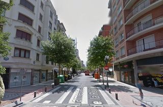 Miete Appartement  Gregorio de la revilla zumarkalea. Inmobiliaria campuzano alquila bonito apartamento junto a la pla