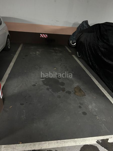 Foto b56c72ee-462e-40f2-84cf-7937403d8f75. Aparcament cotxe a Txoierri-Ondiz-Udondo Leioa