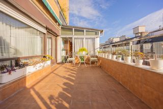 Pis  Telesforo aranzadi kalea. Inmobiliaria campuzano vende en exclusiva impresionante piso ubi