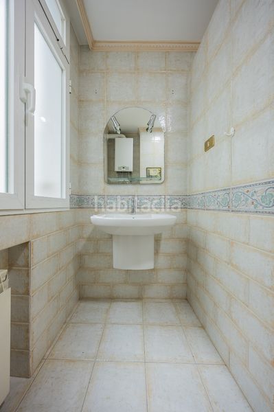 Foto da9ab53b-6e63-4a77-85f4-d9565a606db2. Pis amb calefacció a Alhóndiga Bilbao