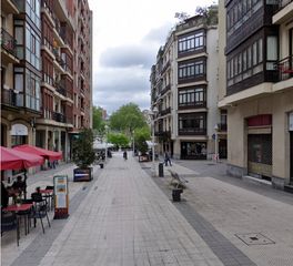 Posto auto in Villarías kalea 3. Inmobiliaria campuzano vende plaza de garaje doble (en línea) en