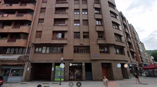 Rent Motorcycle parking in Henao kalea 18