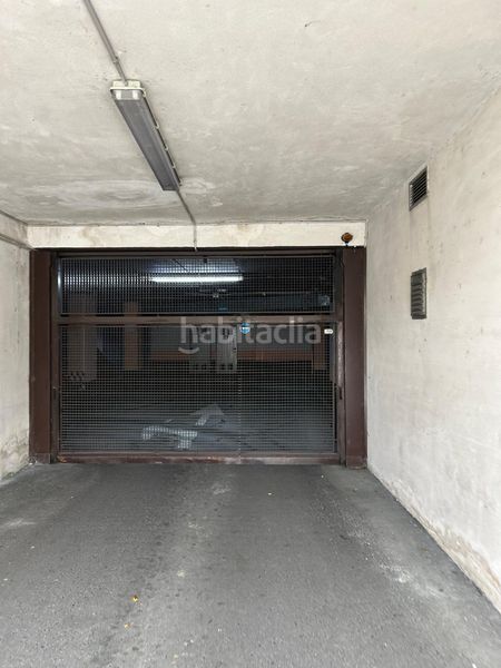 Foto f9ff4ca1-a630-495e-a1b3-3912ea51e6ed. Aparcament cotxe a Txoierri-Ondiz-Udondo Leioa