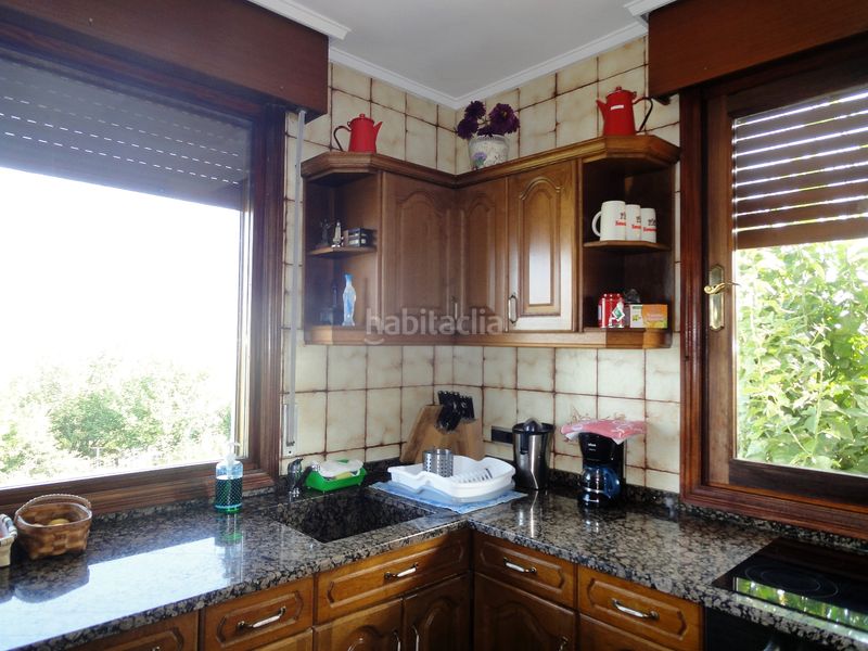 Foto d47c1e35-e814-4c7f-a99b-46d0ed91516a. Xalet amb calefacció aparcament a Erandio