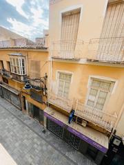 Edifici a Casco Antiguo. Edificio en casco antiguo de cartagena