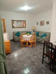 Maison à Los Dolores. Planta baja en los dolores