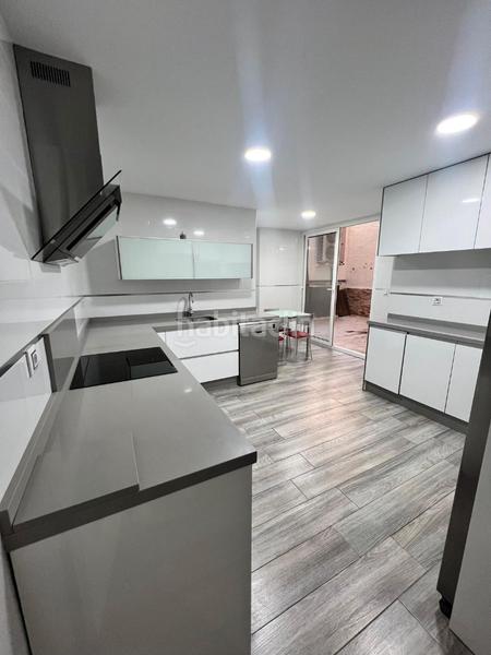 Foto 81cc5278-eb2a-4172-8615-47a94e2f17e1. Appartamento con parcheggio in Casco Antiguo Cartagena