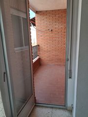 Pis a Centro. Piso en venta en los alcazares