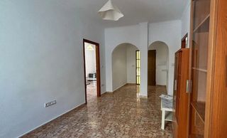 Chalet in Miranda. Planta baja en miranda