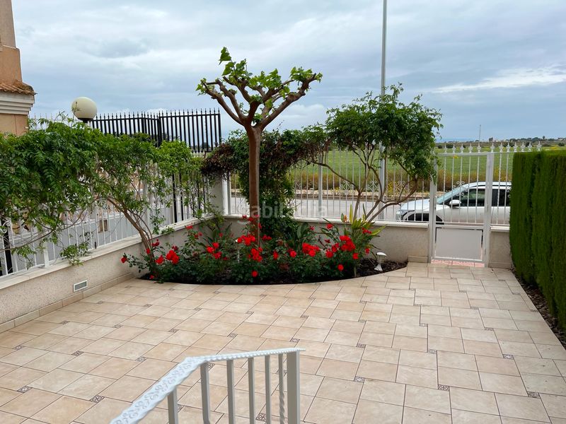 Foto 65cee5e7-f6e9-420b-a831-4d11e3e2fbf2. Apartament amb piscina a Centro Alcázares (Los)