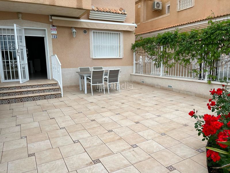 Foto 9b5c4851-5763-42e3-b7e3-19cffc1e38d0. Apartament amb piscina a Centro Alcázares (Los)