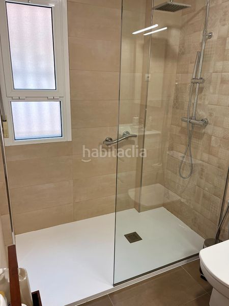 Foto 9f7b81d9-0750-4f3f-b499-e2e7df63e704. Apartament amb piscina a Centro Alcázares (Los)