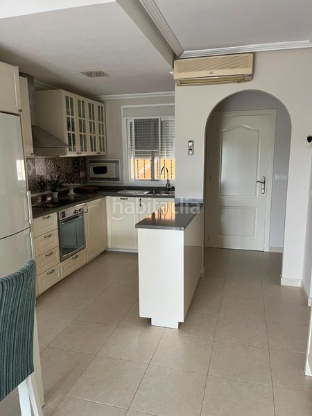 Foto a3bdb5d5-6d7c-4810-a82c-4cb7523d2170. Apartament amb piscina a Centro Alcázares (Los)