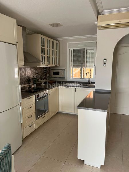 Foto f315697f-509e-4da9-80e4-bfe3f05e1cd1. Apartament amb piscina a Centro Alcázares (Los)