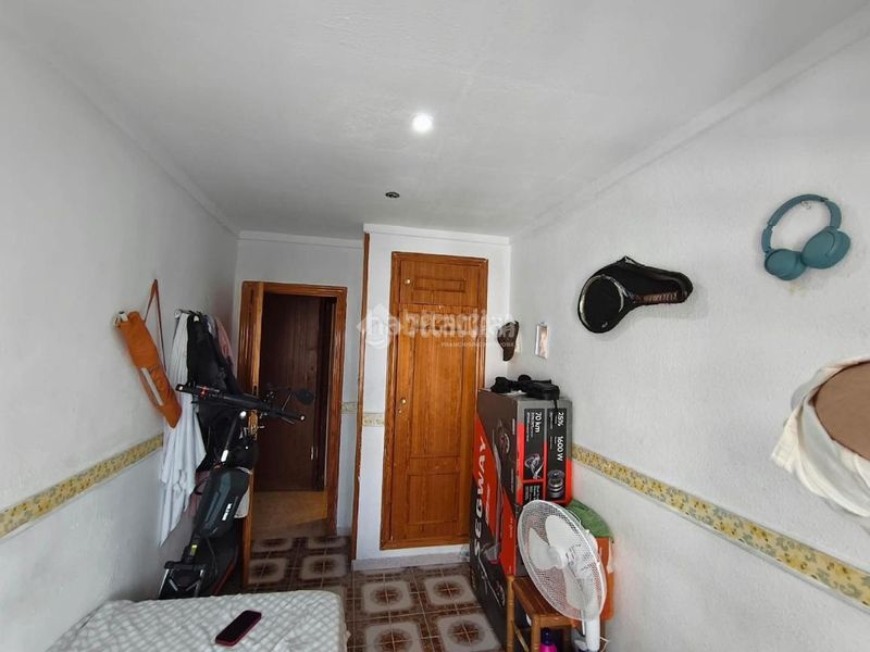 Foto 79af6979-18b0-402b-870d-00f3f406fd61. Pis a Virgen del Remedio - Parque Lo Morant Alicante
