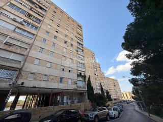 Appartamento in Juan XXIII. Piso en venta en alicante