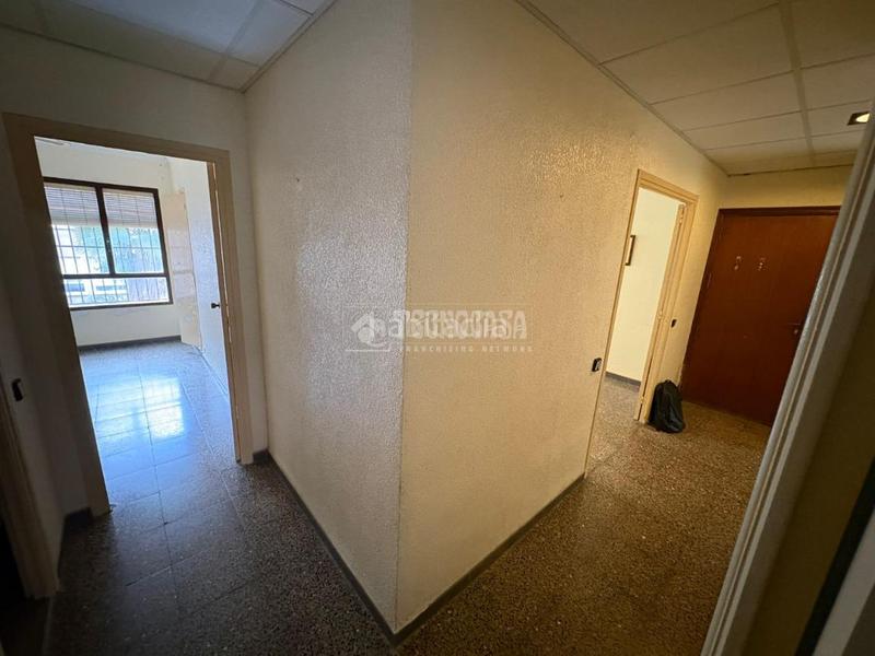 Foto b5d6248e-bce7-49fb-b60a-a79a14eeb989. Piso  en venta en Juan XXIII Alicante