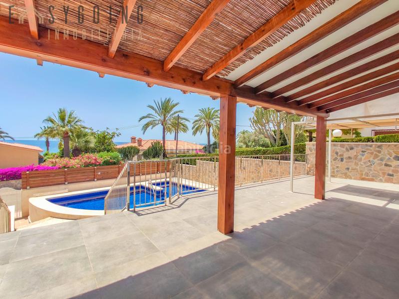 Foto 1c591d69-081b-4045-98c7-054f08e7d02d. Xalet amb aparcament piscina a calas Santa Pola este Santa Pola