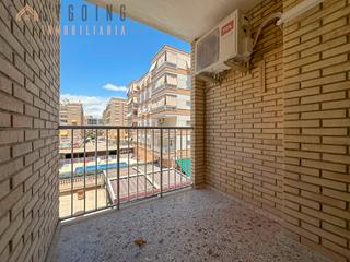 Pis  Plaza de la diputación. Apartamento reformado en el centro de santa pola