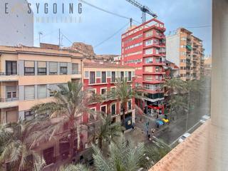 Pis  Calle san vicente. amplio piso en alicante!
