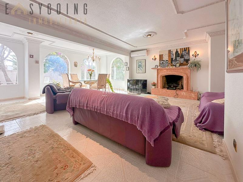 Foto 0a75f364-96f7-4b31-a880-687df1f28e3f. Chalet avec parking piscine dans La Zenia Orihuela