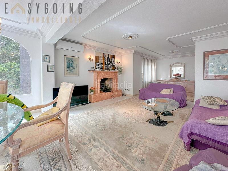 Foto 819ec2c1-25ff-4dff-9393-bf7133388ce0. Chalet avec parking piscine dans La Zenia Orihuela