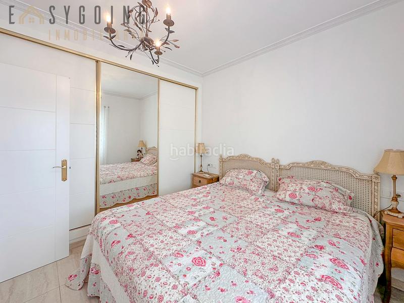 Foto b193b14e-9ad0-46d1-88ab-00c677199e69. Chalet avec parking piscine dans La Zenia Orihuela