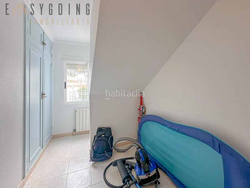 Foto db32df69-91c7-4bb5-8bca-bf2aa33cab20. Chalet avec parking piscine dans La Zenia Orihuela