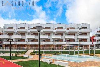 Appartement en Calle cabo santa maria 5. espectacular piso en planta baja con gran terraza privada en te