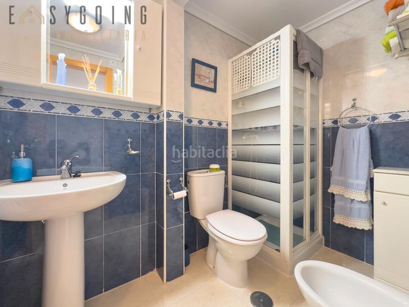 Foto 328cee17-1653-45bd-93b7-1d93e2c07002. Casa pareada adosado en primera planta con vistas espectaculares al mar – gran alacant en Santa Pola