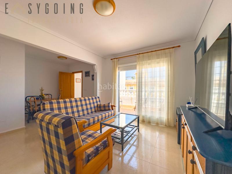 Foto 8cb9660b-4b41-4261-8442-133fcb7f00d0. Casa pareada adosado en primera planta con vistas espectaculares al mar – gran alacant en Santa Pola