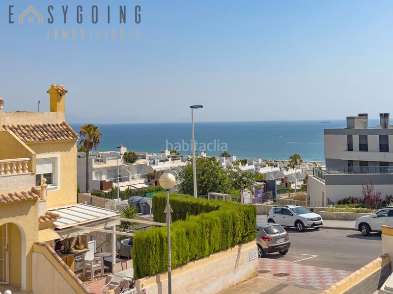 Foto f57281cb-02b0-4aa5-881c-fa723539fbda. Casa pareada adosado en primera planta con vistas espectaculares al mar – gran alacant en Santa Pola