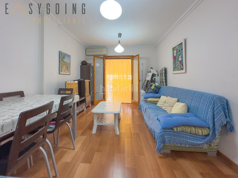 Foto 005e8fe8-8cad-4212-86d7-ec14f7f15d4e. Casa adosada tu adosado con porche y terraza privada en santiago bernabéu, junto al mar en Santa Pola