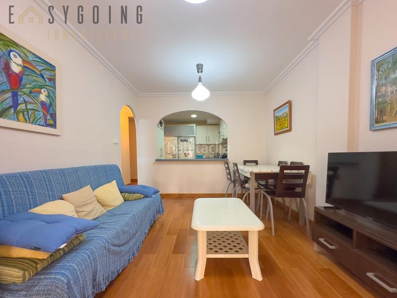 Foto 1312faae-eca5-4f7a-a12c-56cfbdd10993. Casa adosada tu adosado con porche y terraza privada en santiago bernabéu, junto al mar en Santa Pola