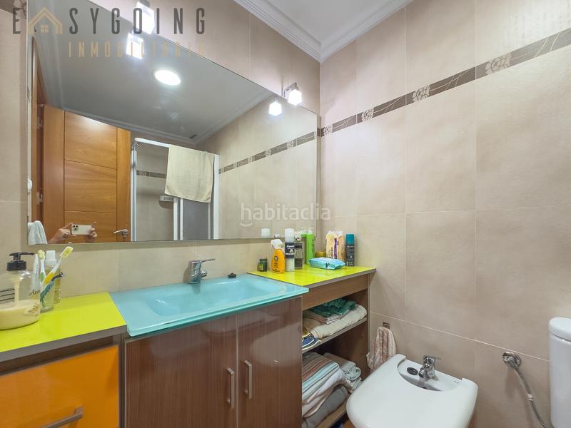 Foto 48428711-9c74-4945-8e07-36a38aa0f2a1. Casa adosada tu adosado con porche y terraza privada en santiago bernabéu, junto al mar en Santa Pola