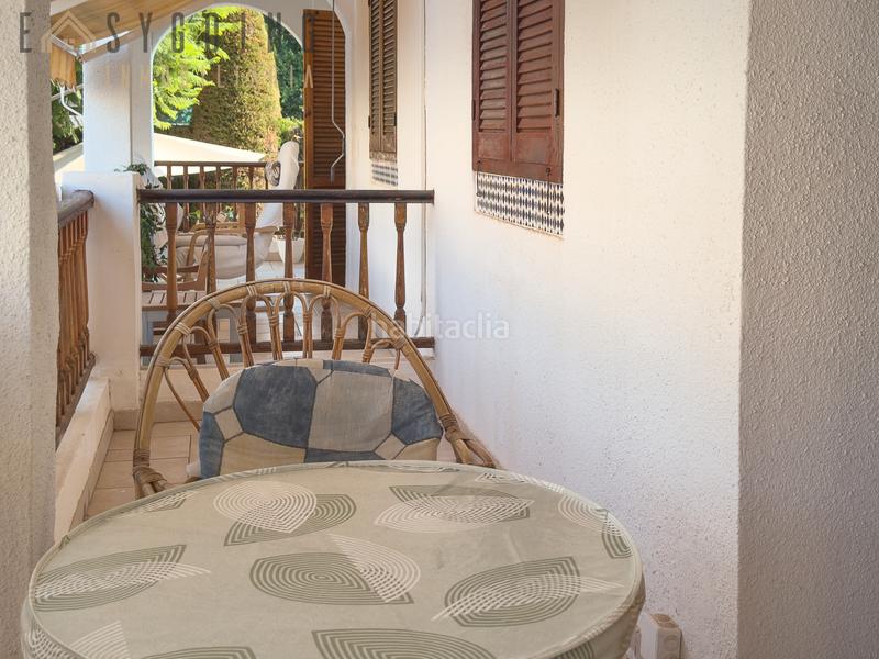 Foto 8b97d23e-0033-4f70-8444-e093c1494fee. Casa adosada tu adosado con porche y terraza privada en santiago bernabéu, junto al mar en Santa Pola
