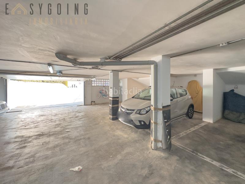 Foto df8ba9c8-0489-4371-8de7-7c658b32c2e9. Casa adosada tu adosado con porche y terraza privada en santiago bernabéu, junto al mar en Santa Pola