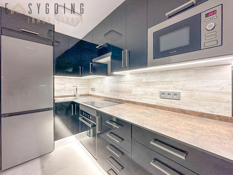 Foto 560d97ed-1d85-48ff-befc-17a656348b79. Apartment with parking pool in Playa Muchavista Campello (el)