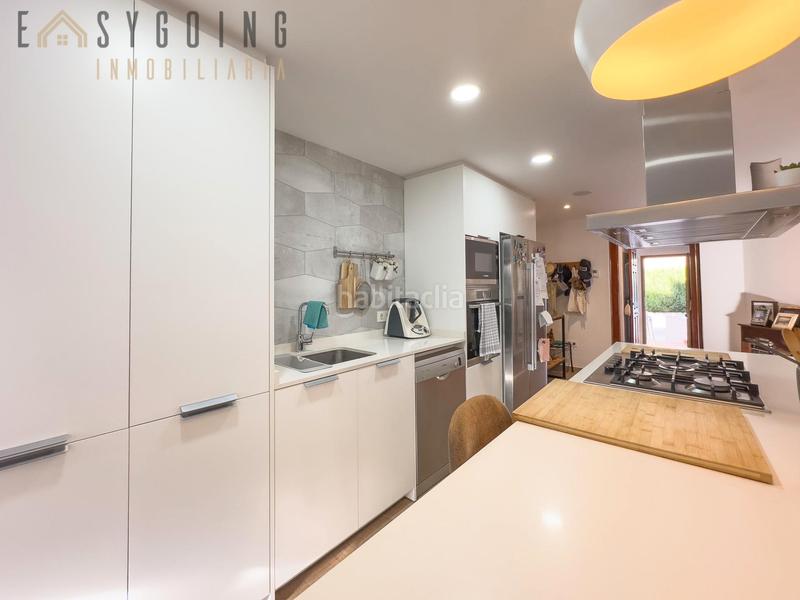 Foto 0ba503ea-5954-43b4-91b0-f0130a1db17c. Casa bifamiliare con parcheggio piscina in Monte Faro-Altomar II Santa Pola