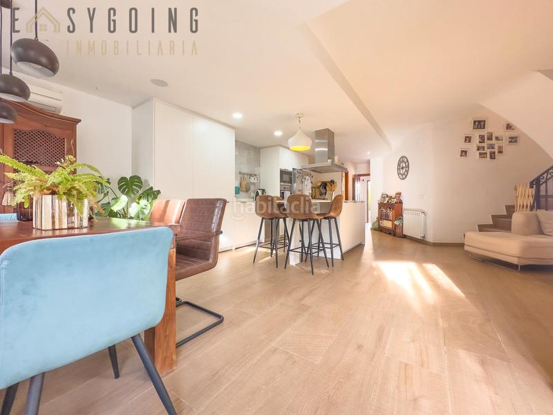 Foto 1488c143-fff6-44fa-ac7c-e7fd8a987795. Casa bifamiliare con parcheggio piscina in Monte Faro-Altomar II Santa Pola