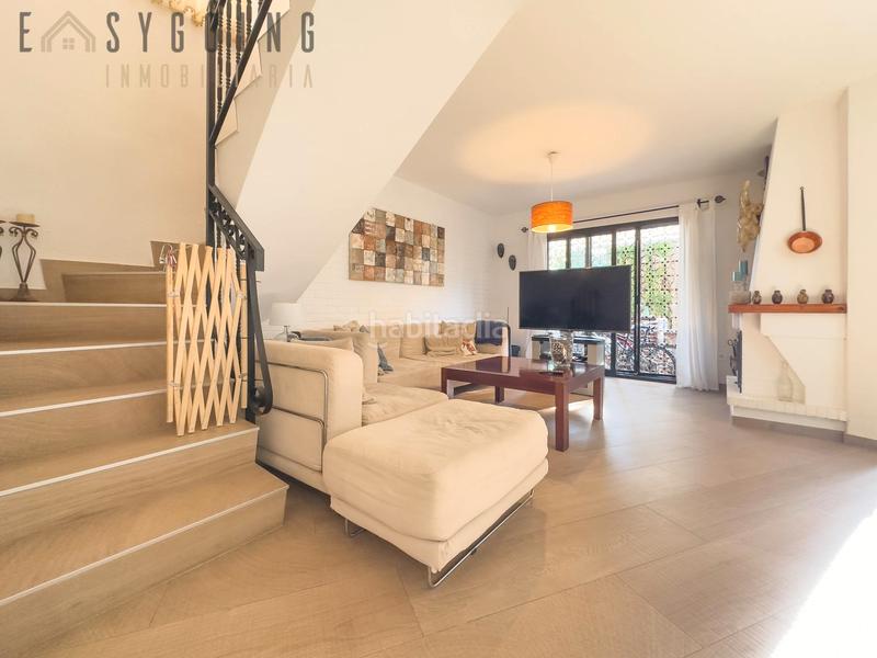 Foto 50e62e54-8e0d-49b7-b771-8d06794adf8e. Casa bifamiliare con parcheggio piscina in Monte Faro-Altomar II Santa Pola