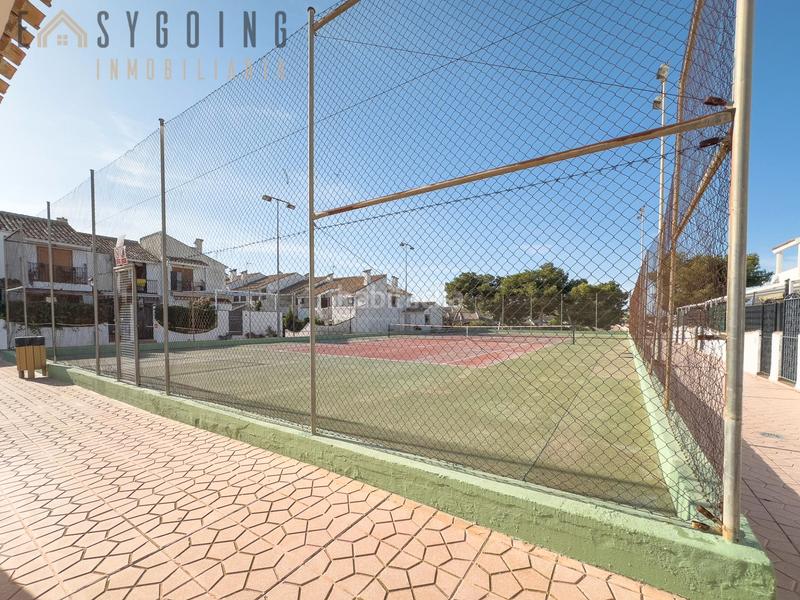 Foto 6d9d3990-4e0f-4b7e-9450-3b42017efb0a. Casa bifamiliare con parcheggio piscina in Monte Faro-Altomar II Santa Pola