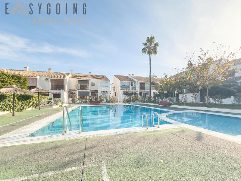 Foto b0fdadad-eb00-4c31-af3b-d81adb0ccf13. Casa bifamiliare con parcheggio piscina in Monte Faro-Altomar II Santa Pola