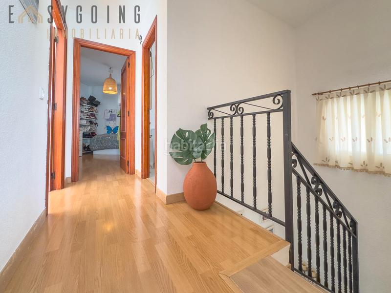 Foto e1b077bc-8810-480e-aef1-ba1578a8a0ac. Casa bifamiliare con parcheggio piscina in Monte Faro-Altomar II Santa Pola