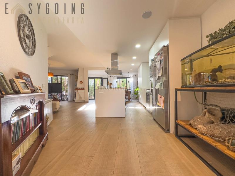 Foto fb196f4f-b893-4aeb-83ea-2854ba8137fd. Casa bifamiliare con parcheggio piscina in Monte Faro-Altomar II Santa Pola